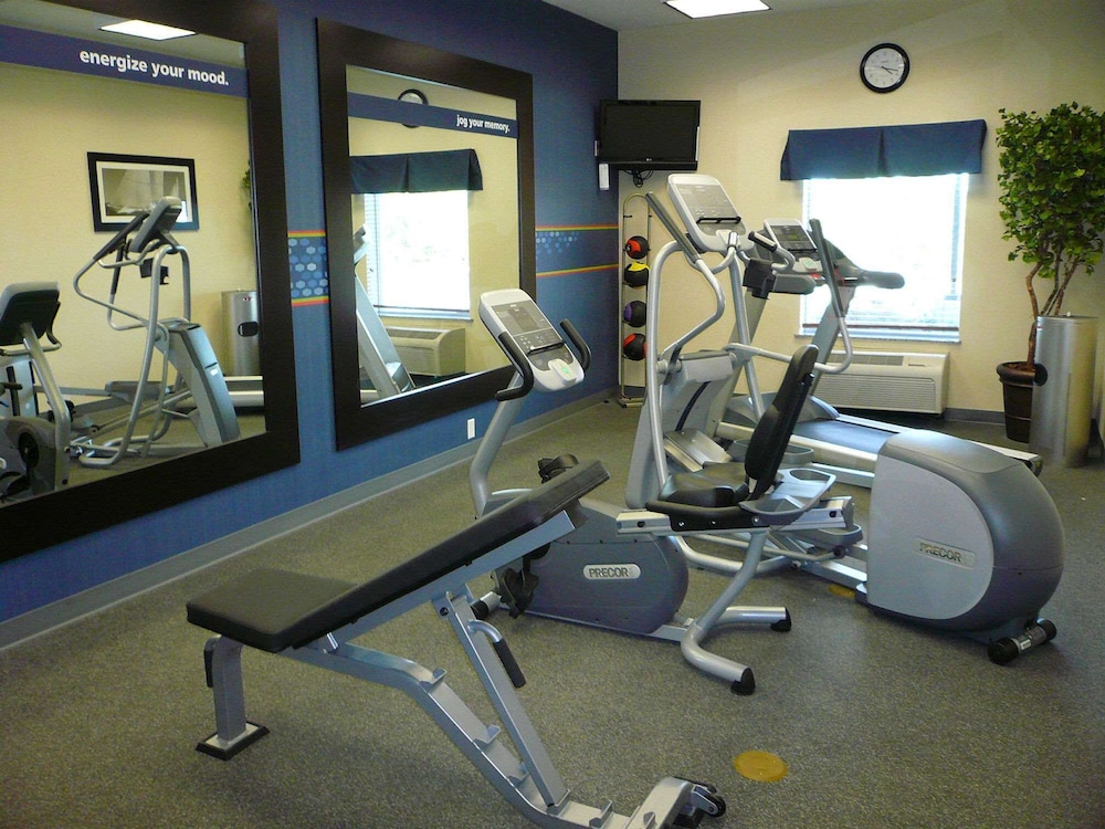 Hampton Inn Dallas Rockwall - photo 32