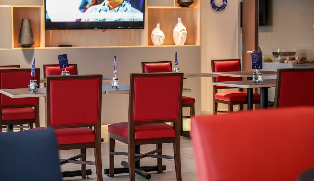 Holiday Inn Express & Suites Nashville North Springfield by IHG - photo 22