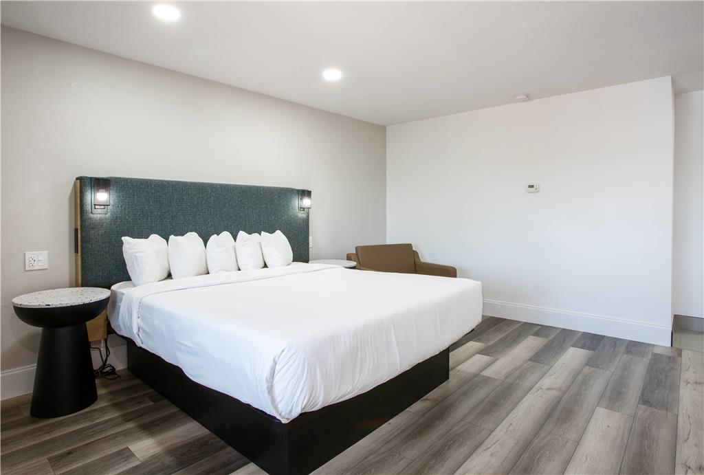 Hotel Elev8 Flagstaff Trademark Collection by Wyndham - photo 18