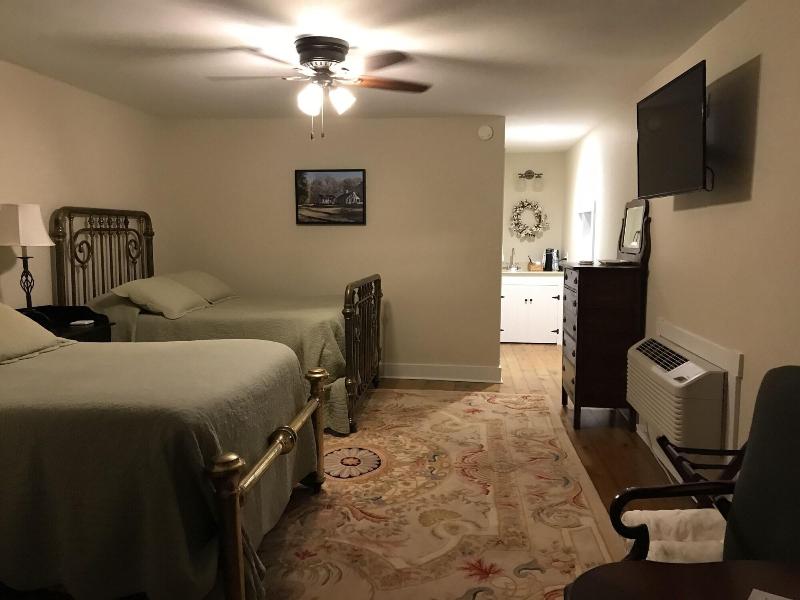 Canemount Plantation Inn - photo 13