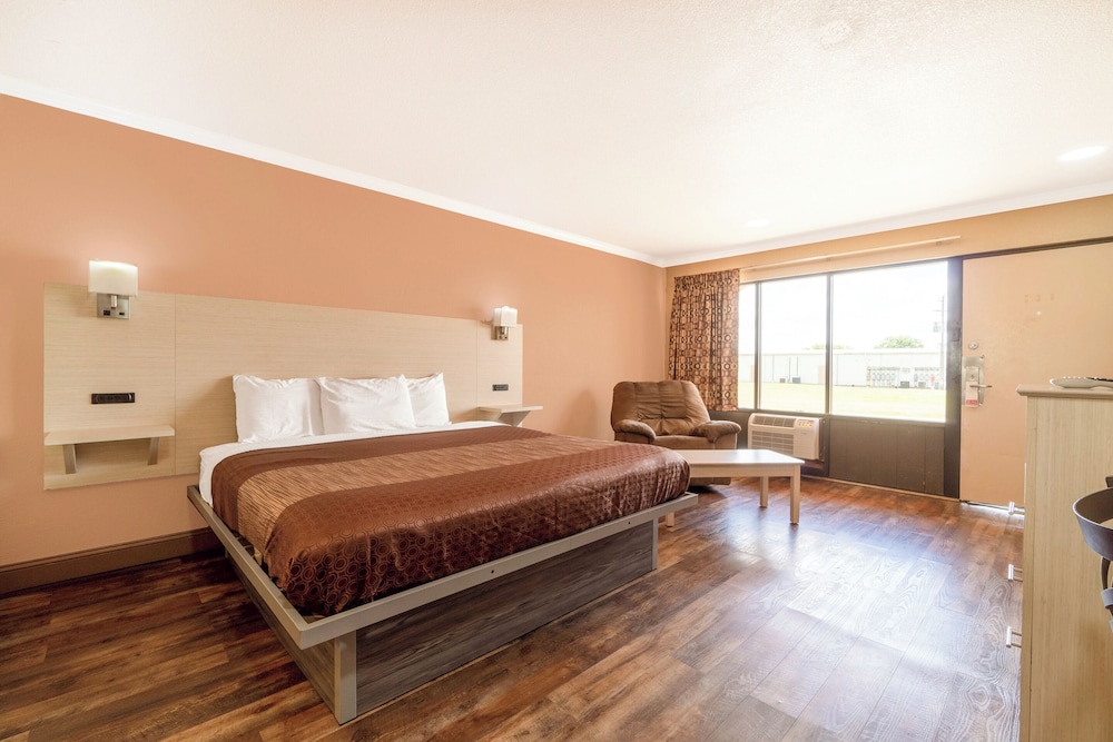 River Valley Motor Inn La Grange Texas - photo 16
