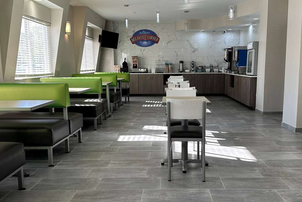 Baymont by Wyndham Noblesville - photo 29