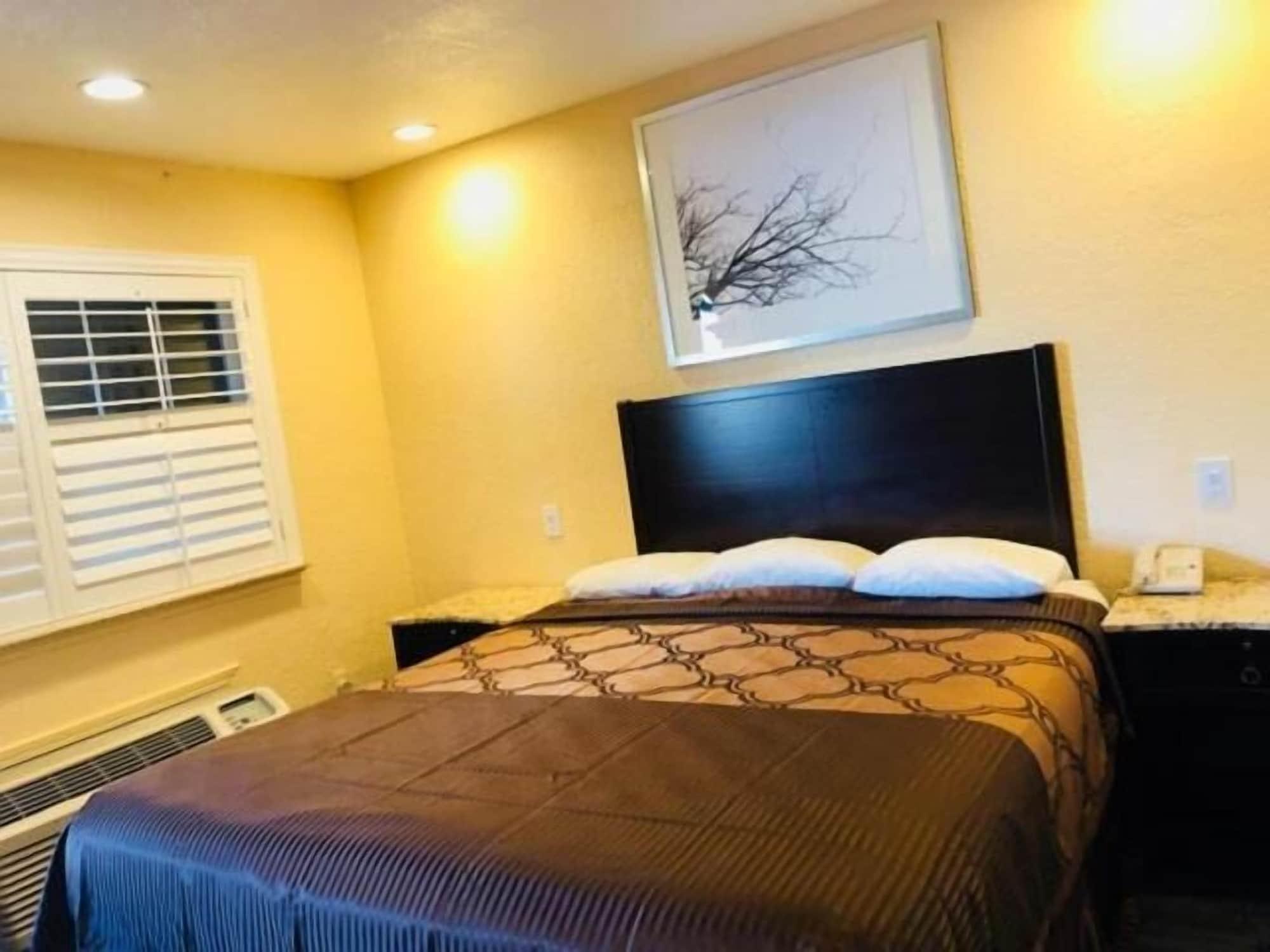 Bayshore Inn - photo 15