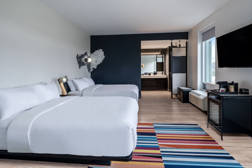 Aloft Austin South - photo 6