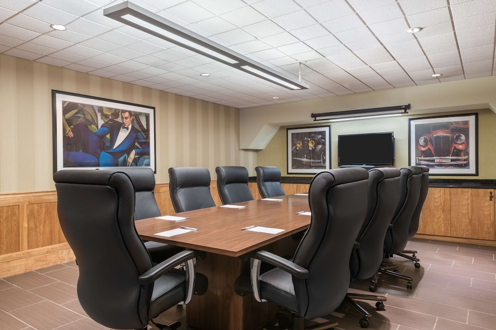 Hampton Inn Danbury - photo 27