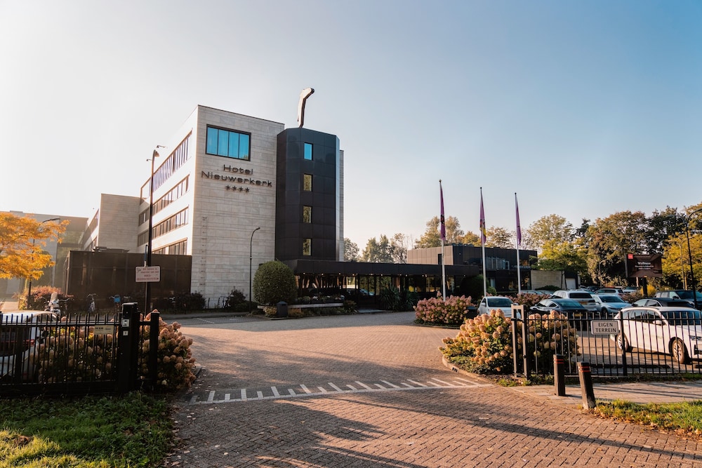 Van der Valk Hotel Nieuwerkerk aan den Ijssel in Rotterdam, Netherlands