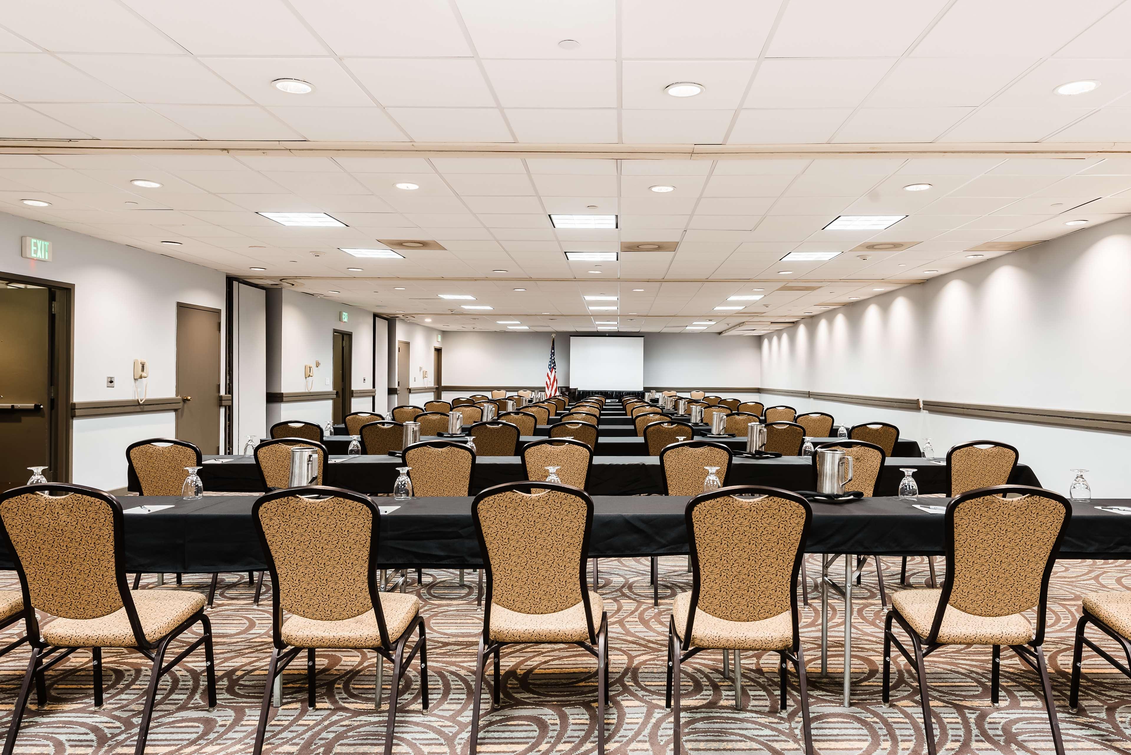 Radisson Hotel Denver Aurora - photo 46