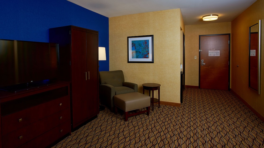 Holiday Inn Express Bordentown Trenton South by IHG - photo 3