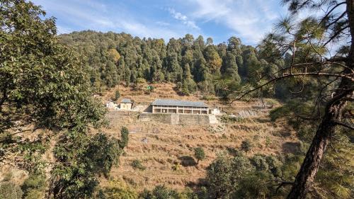 Mudhouse Retreat Sarajara — Beed