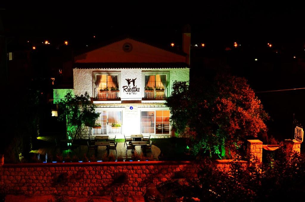 Rebetiko Hotel — Alacati — photo 5