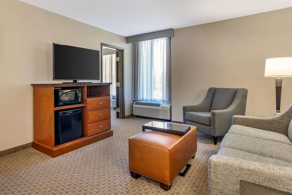 Drury Inn & Suites Atlanta Airport - photo 13