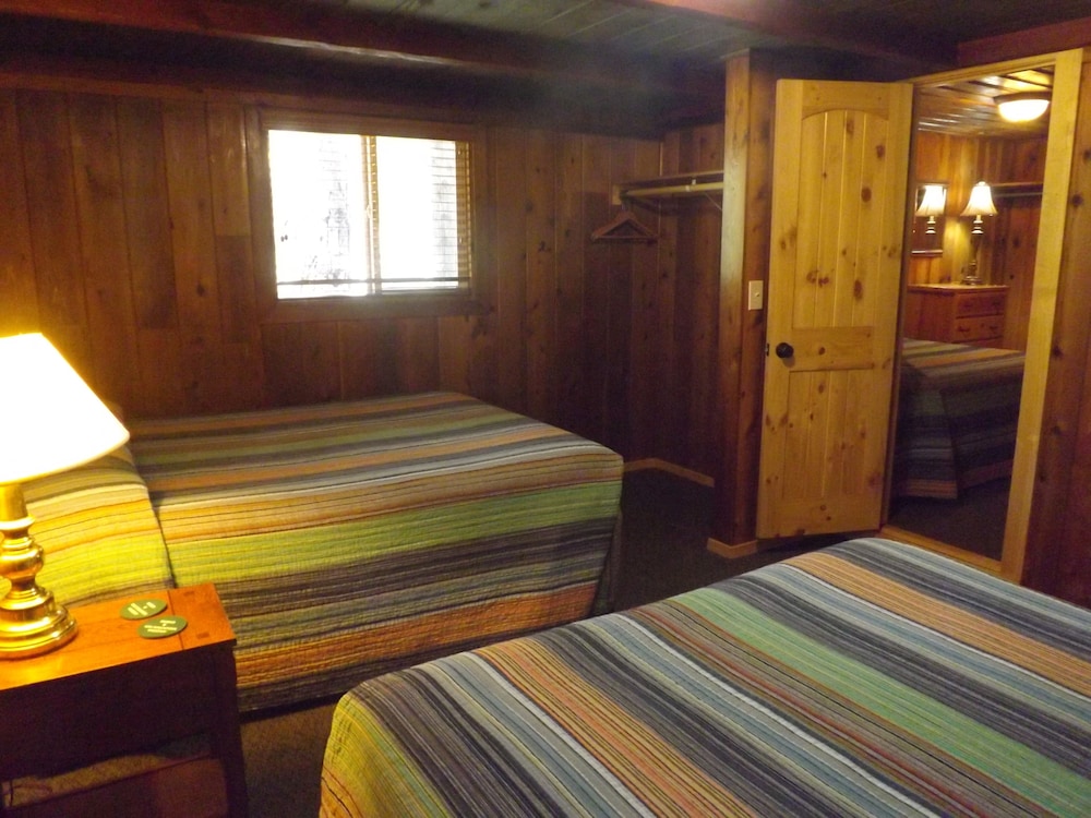 Arizona Mountain Inn and Cabins - photo 9