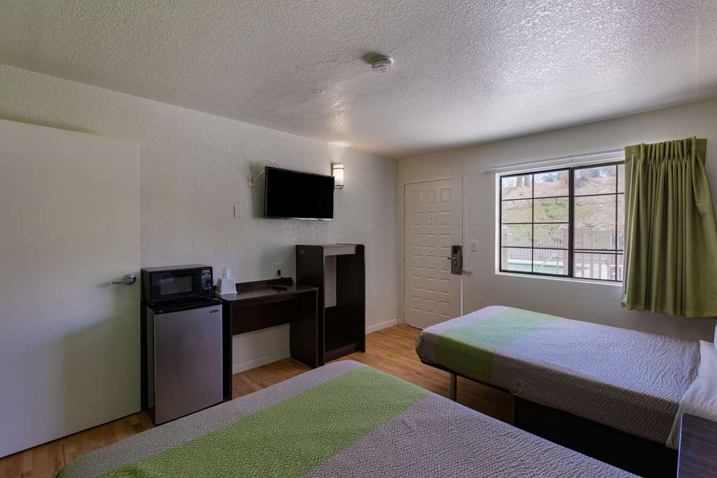 Studio 6 Barstow CA - photo 13