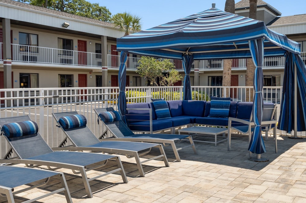 Hotel South Tampa & Suites - photo 38