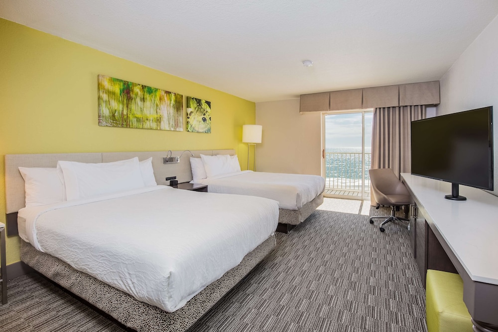Hilton Garden Inn Orange Beach Beachfront - photo 40
