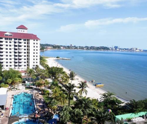 99 Glory Beach Resort seaview poolview beachfront wifi in Seremban, Malaysia