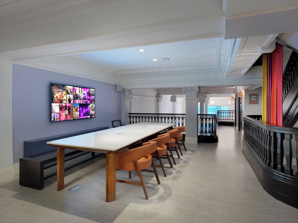 Axiom Hotel - photo 49