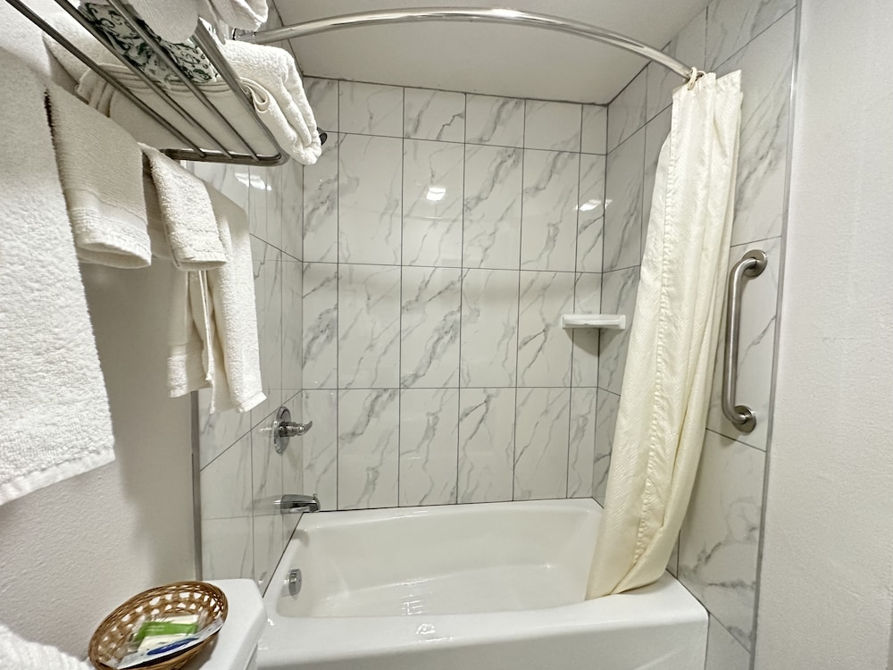 Llano Motel - photo 41