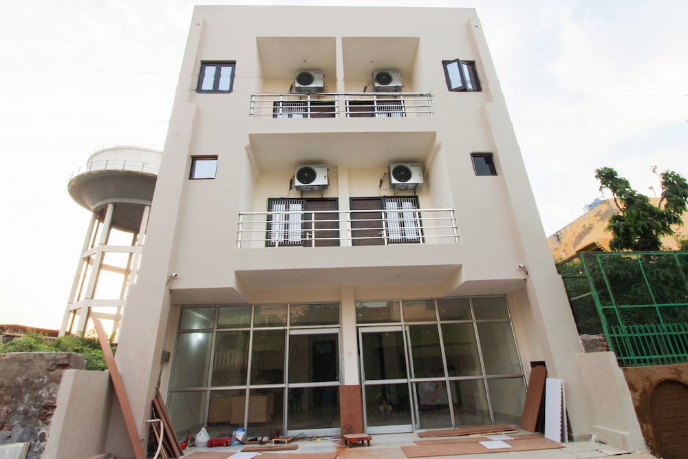 Hotel Krishna Cottage Vrindavan - last minute hotel in Mathura