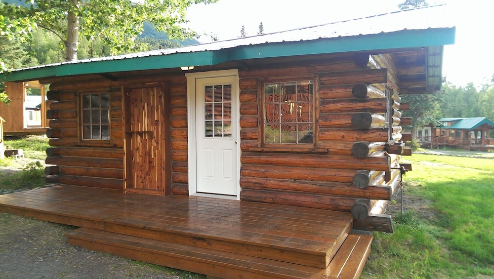 Gwin's Lodge & Roadhouse Est. 1952 - photo 102