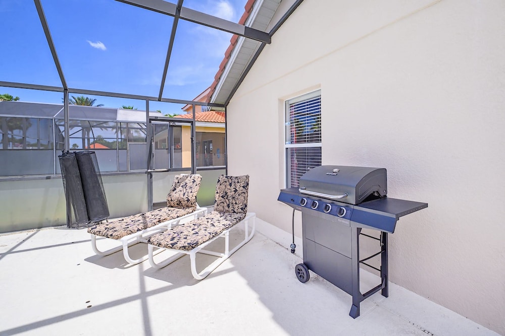 4BR Family Resort Home Private pool & Games Room - photo 7