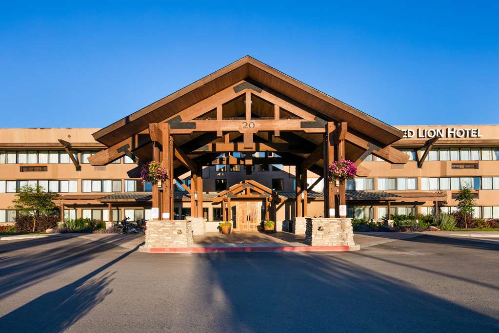 Red Lion Hotel Kalispell - featured photo