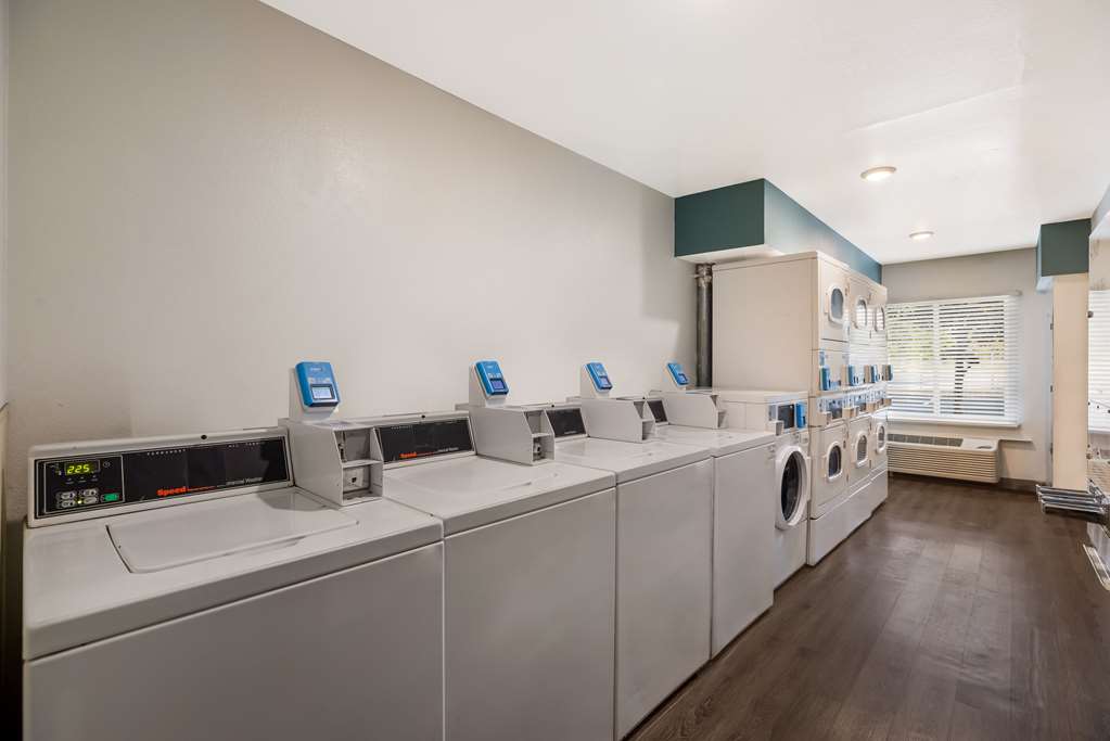 WoodSpring Suites Orlando North Maitland - photo 23