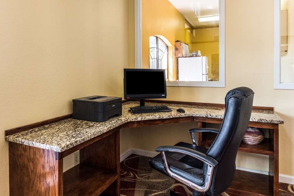 Quality Inn University near Downtown - photo 18