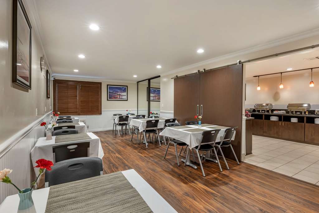 Best Western Plus South Bay Hotel - photo 8
