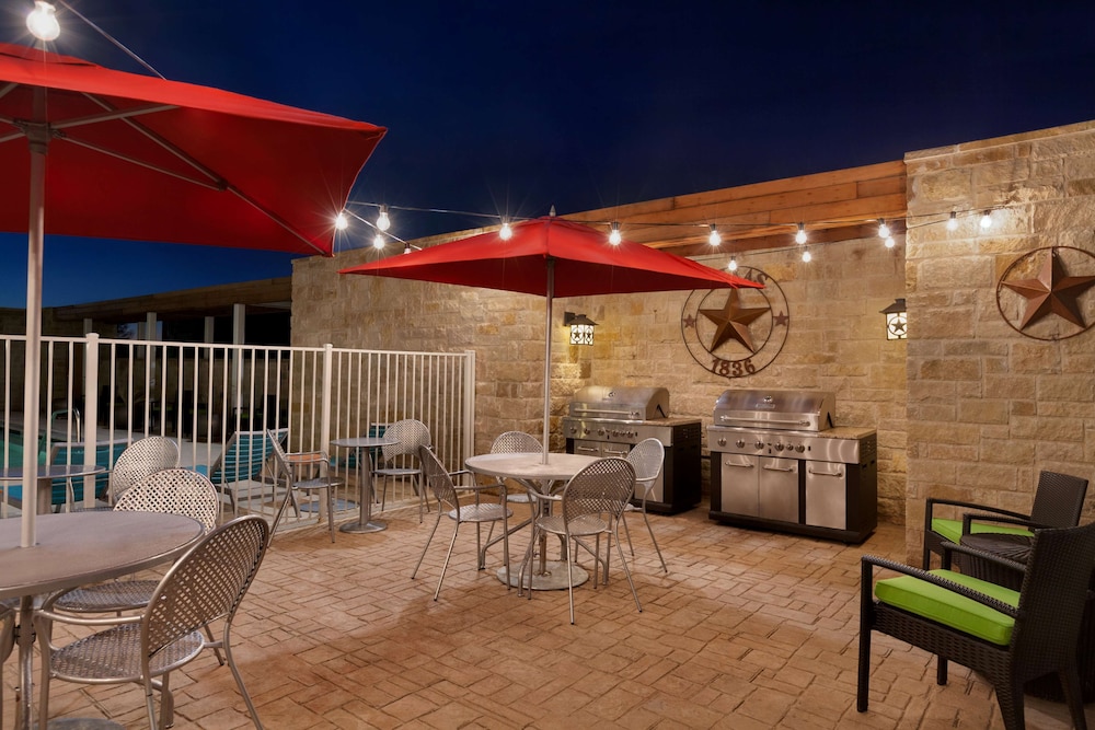 Home2 Suites by Hilton Lubbock - photo 43