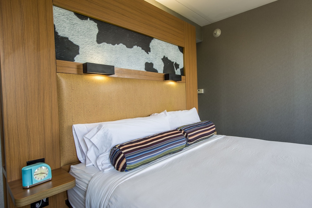 Aloft Nashville Franklin - photo 6