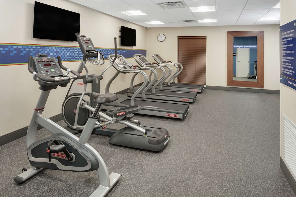 Hampton Inn & Suites Rocky Hill Hartford South - photo 46