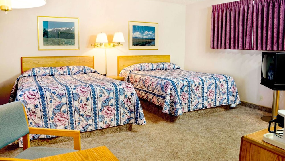 Ruby Inn - photo 8