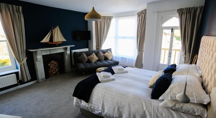 The Smugglers Rest — 4-Star Luxury Hotel in Barnstaple, United Kingdom