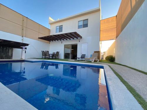 F8 Private Pool Handicap access Fiber Optic WiFi in Puerto Penasco, Mexico