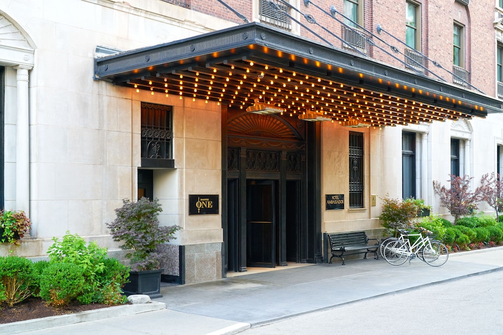 The Chicago Hotel Collection Ambassador Gold Coast - photo 84