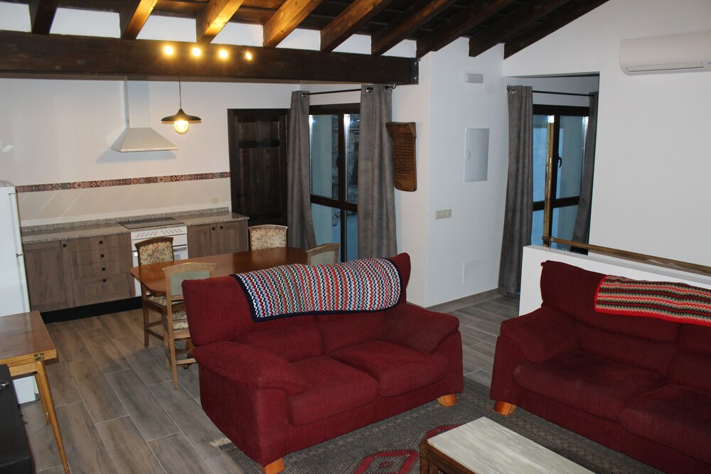 Casa Del Hortelano — 4-Star Luxury Hotel in Chinchon, Spain