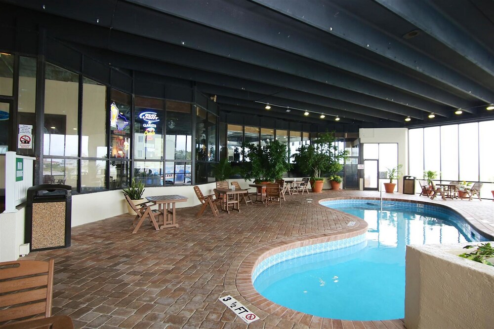 Sands Beach Club #815 Ocean Front - photo 33