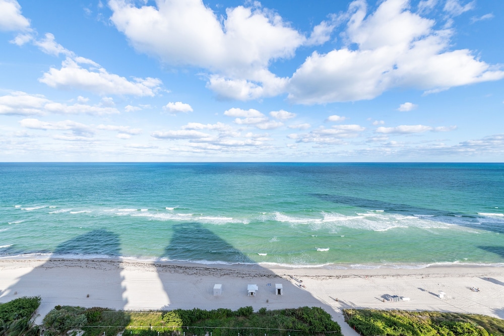 Churchill Suites Monte Carlo Miami Beach - photo 160