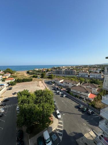 Piso Colonia Europa in Vinaros, Spain