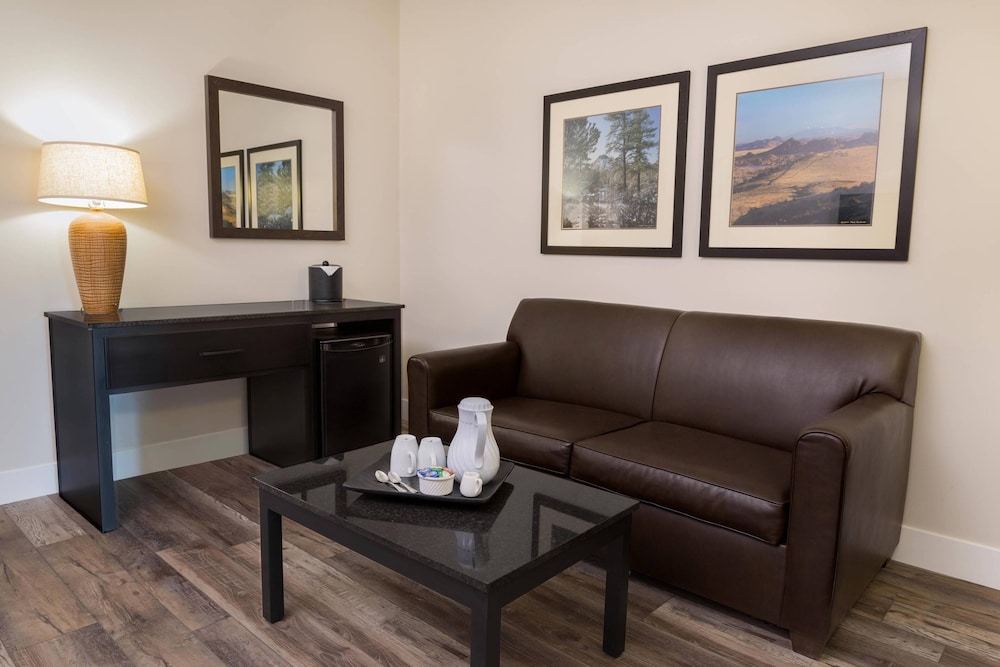 Prescott Resort & Conference Center - photo 24