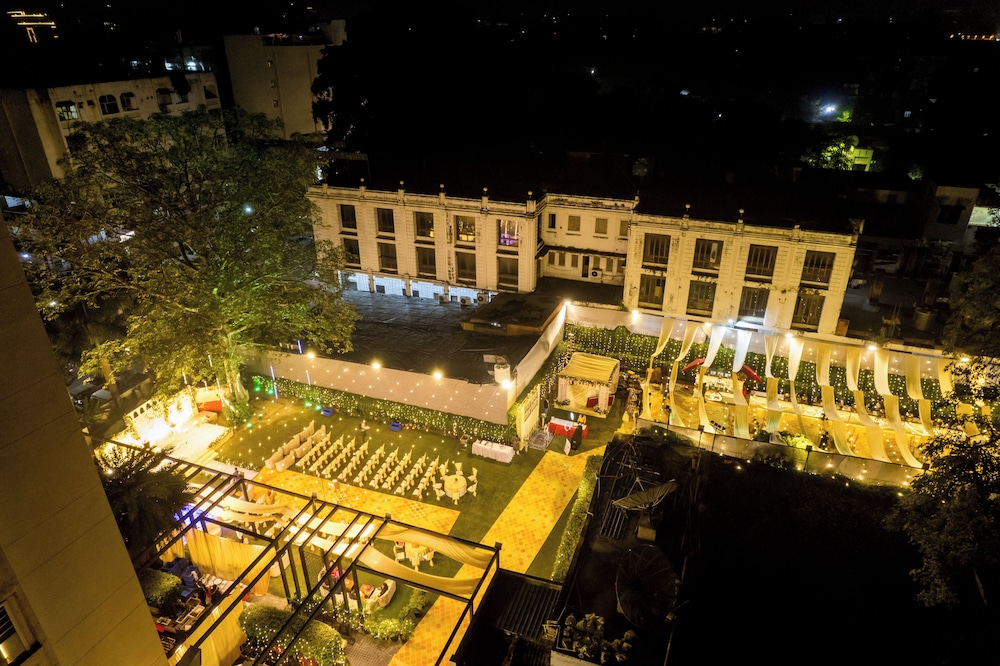 Gemini Continental Lucknow - carbon neutral hotel in Lucknow