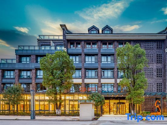 Colend Hotel Chongqing Wanzhou — 4-Star Luxury Hotel in Chongqing, People's Republic of China