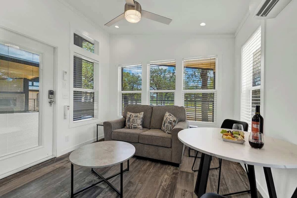 Resort at Fredericksburg Unit 27 - photo 18