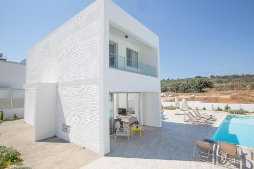 Villa Ochosto Eos Luxury 5 Bedroom Protaras Villa With Private Pool Close — 4-Star Luxury Hotel in Protaras, Cyprus