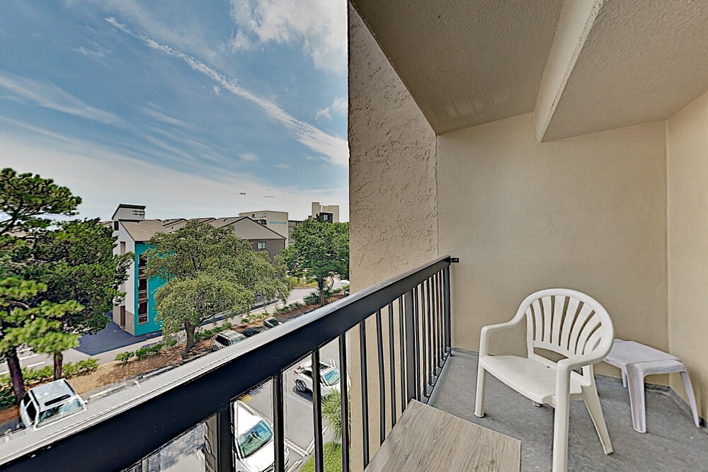 Ocean Dunes Tower I 4050 1 Bedroom Condo by Redawning - photo 11