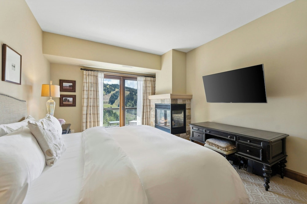 The St. Regis Deer Valley - photo 42