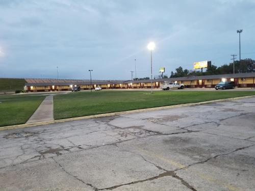 America's Value Inn - photo 21