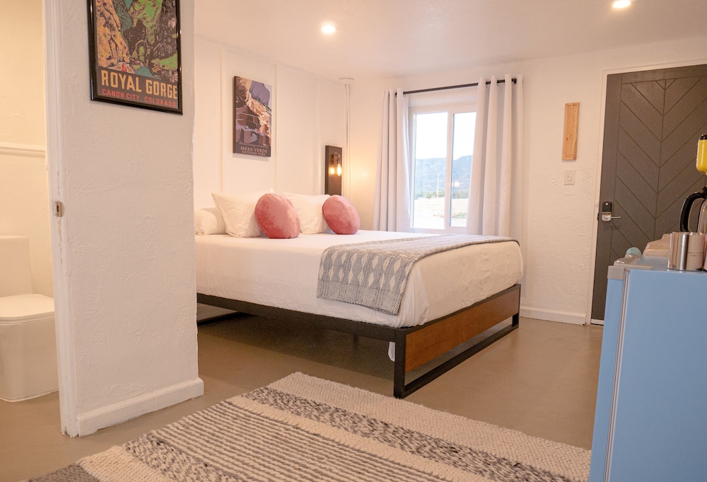 Little Canyon Inn - photo 15