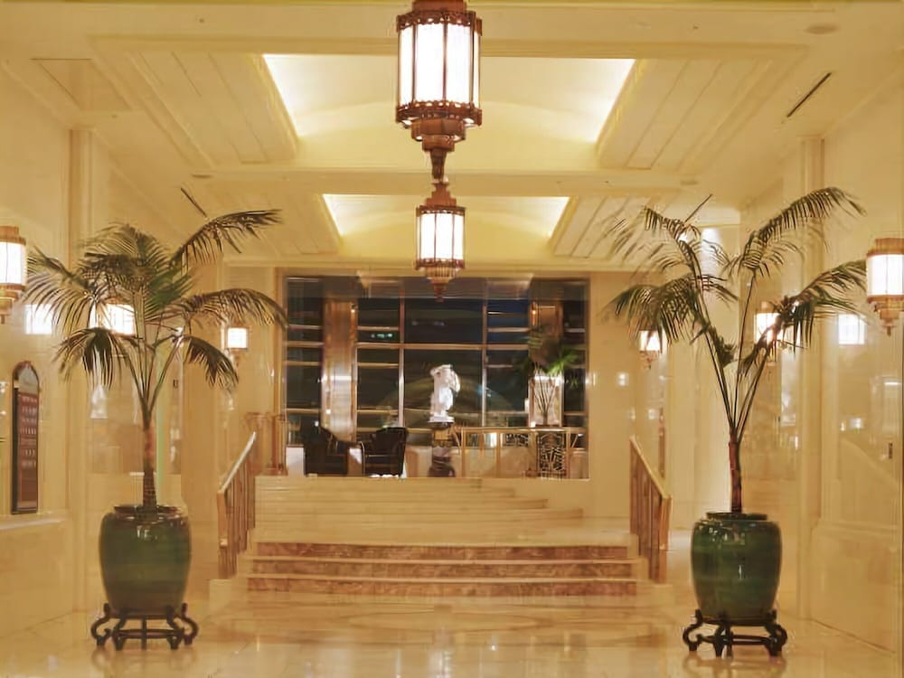 Hotel the Manhattan — Chiba — photo 2